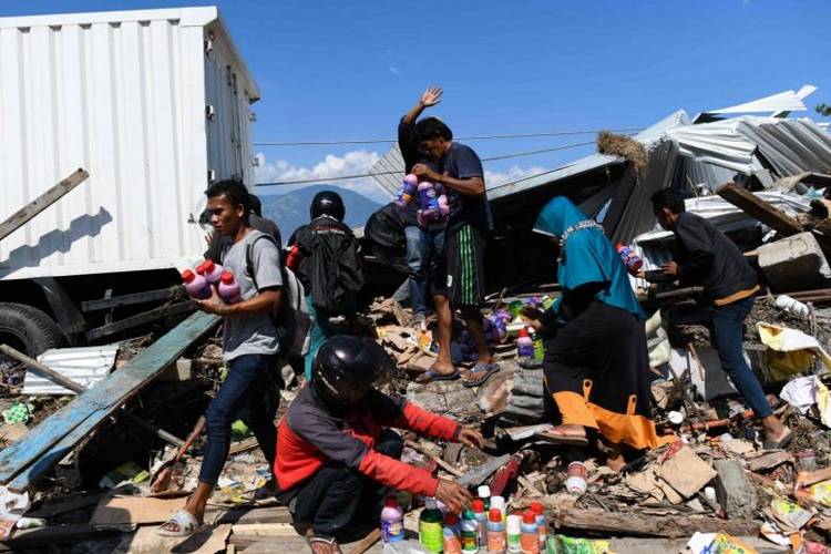 Ситуация в Индонезии: Сулавеси разрушен, на Бали всё спокойно  