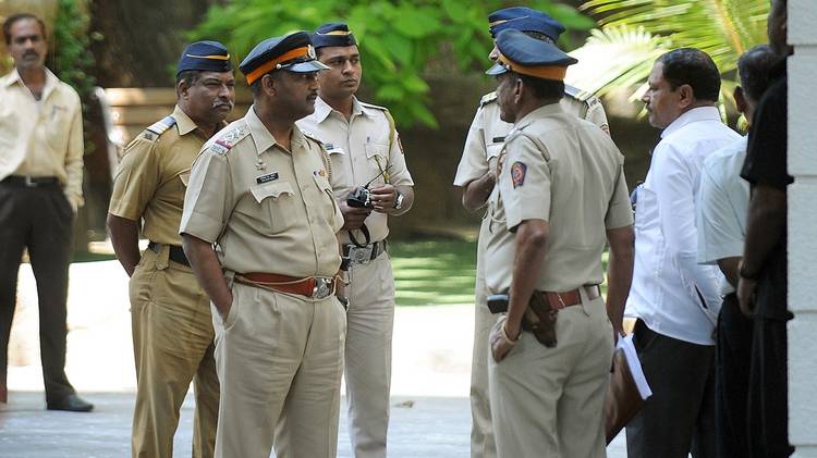 Полиция в Индии перестанет широко улыбаться путешественникам