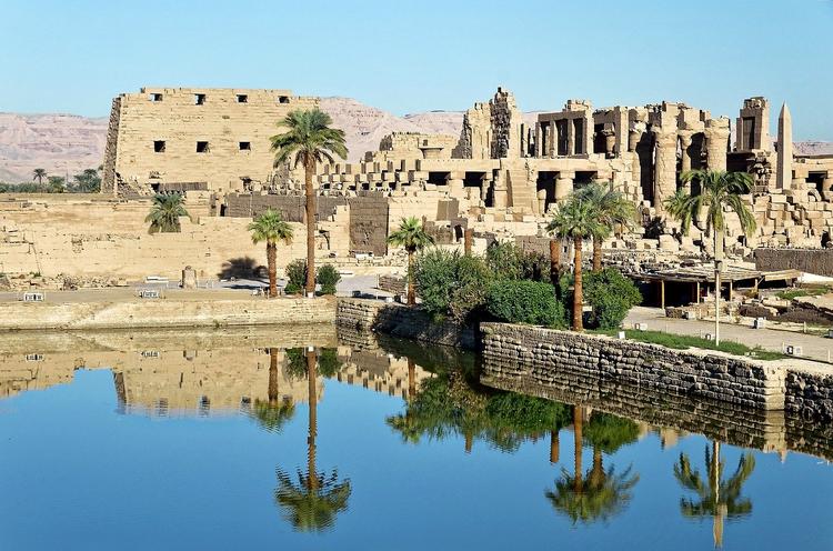 Зачем Египет меняет отдых на Красном море на экскурсии к памятникам истории?