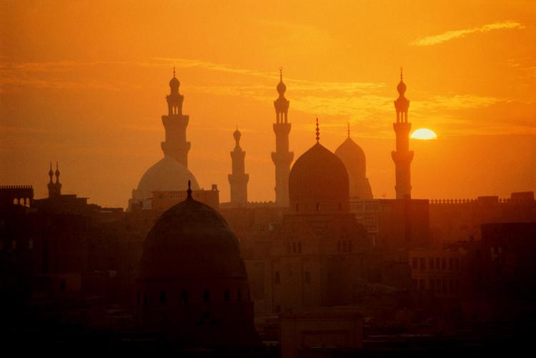 Эксперты пролили свет на сроки возвращения российских туристов в Египет