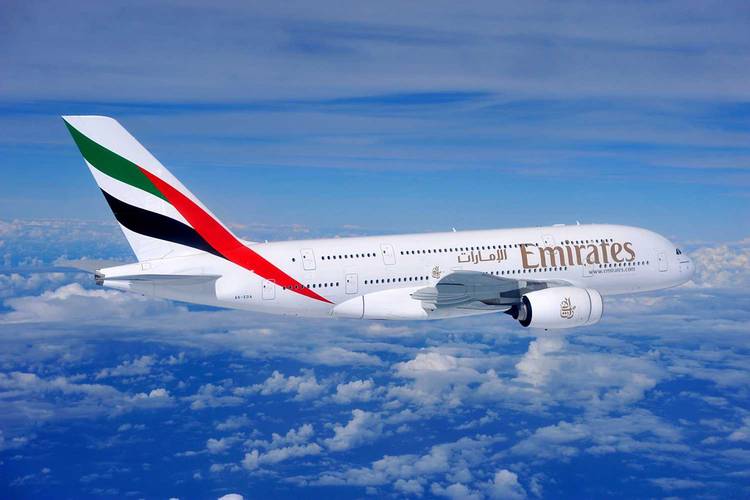 Авиакомпания Emirates возвращает пассажирам бесплатные ночевки в отелях Дубая