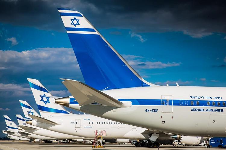 Авиакомпания El Al начала тестировать пассажиров на стойках регистрации в аэропорту Тель-Авива