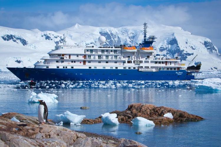Poseidon Expeditions возобновляет круизы в Антарктиду на корабле Sea Spirit