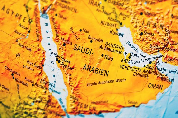 
Саудовская Аравия закрыла 16 стран для своих граждан из-за COVID-19
