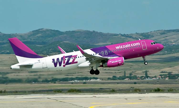 
Wizz Air запустит рейсы из Абу-Даби в Кувейт и на Мальдивы
