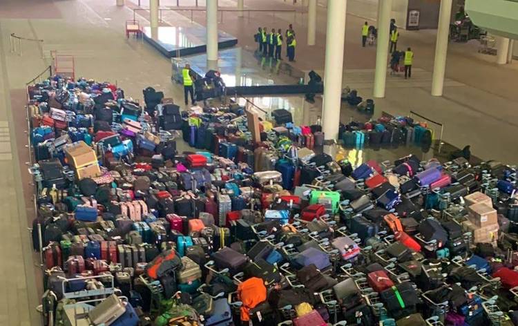 Спорный лимит на пассажиров в аэропорту Хитроу продлили до конца октября
