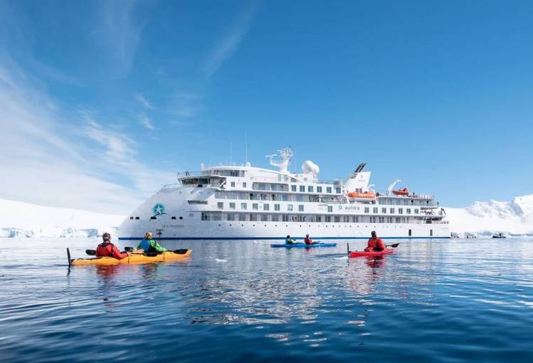 Aurora Expeditions объявила подробности новых экспедиций в Патагонию