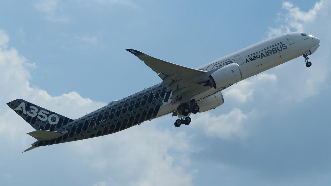 Airbus и Boeing соперничают за новый крупный заказ от Emirates